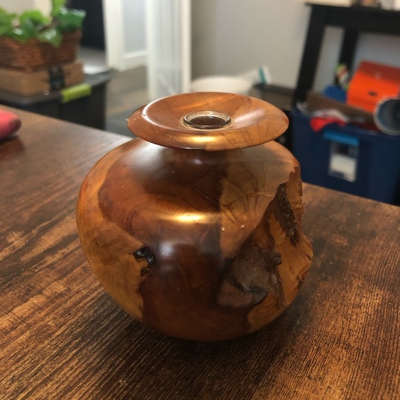 Vintage Burlwood Signed Bud Vase - Picture 6 of 8